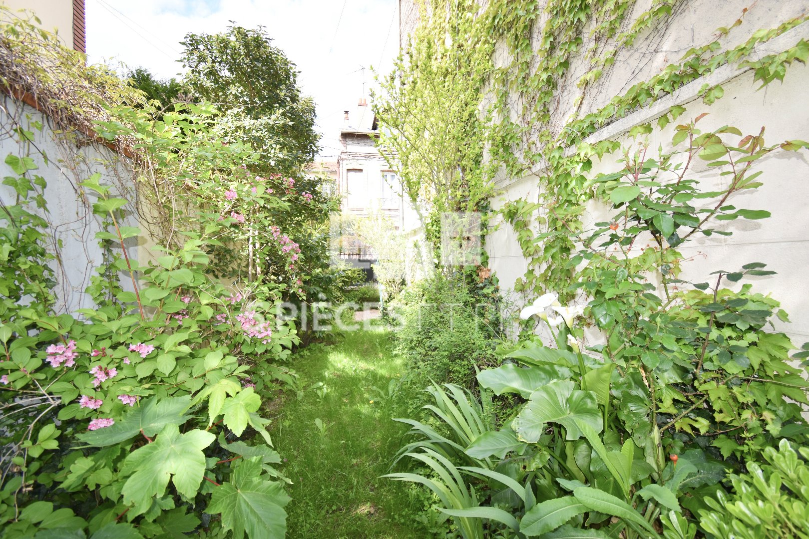 Agence immobilière de 5 PIECES ET PLUS