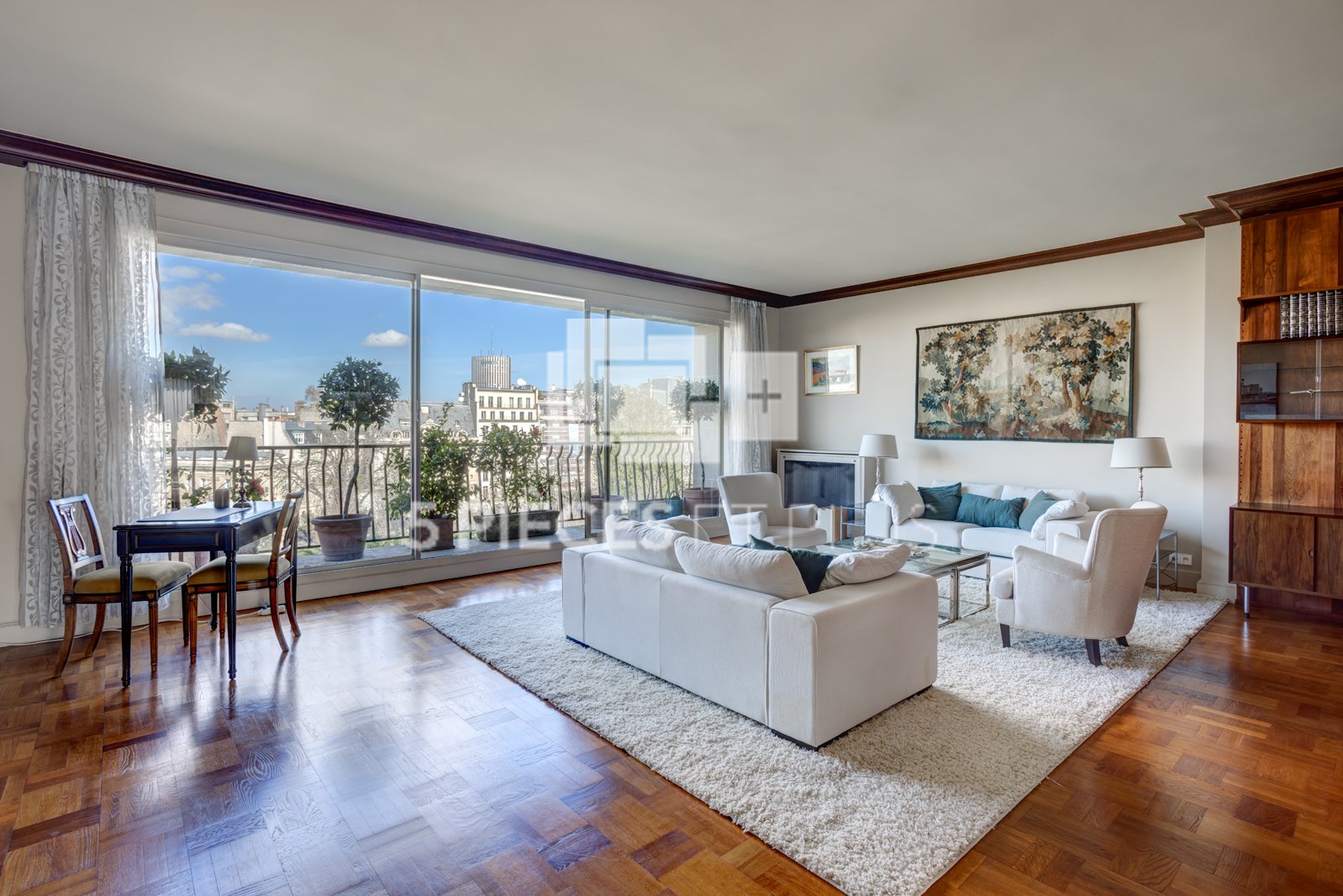 Agence immobilière de 5 PIECES ET PLUS