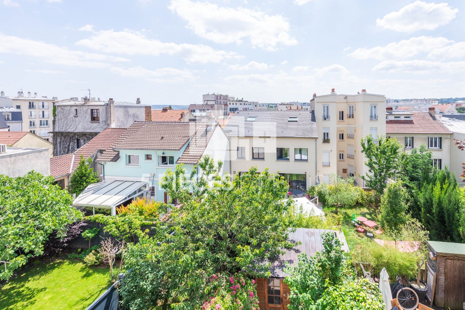 Agence immobilière de 5 PIECES ET PLUS