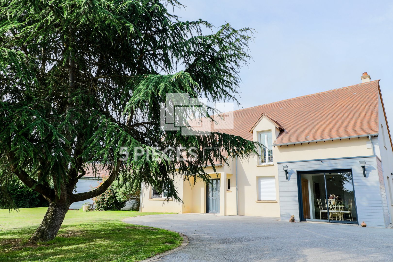 Agence immobilière de 5 PIECES ET PLUS