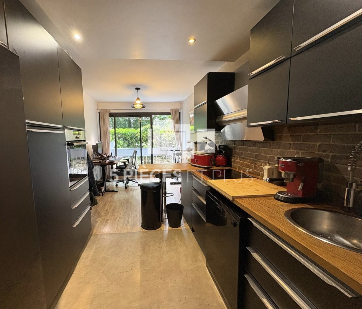 Agence immobilière de 5 PIECES ET PLUS